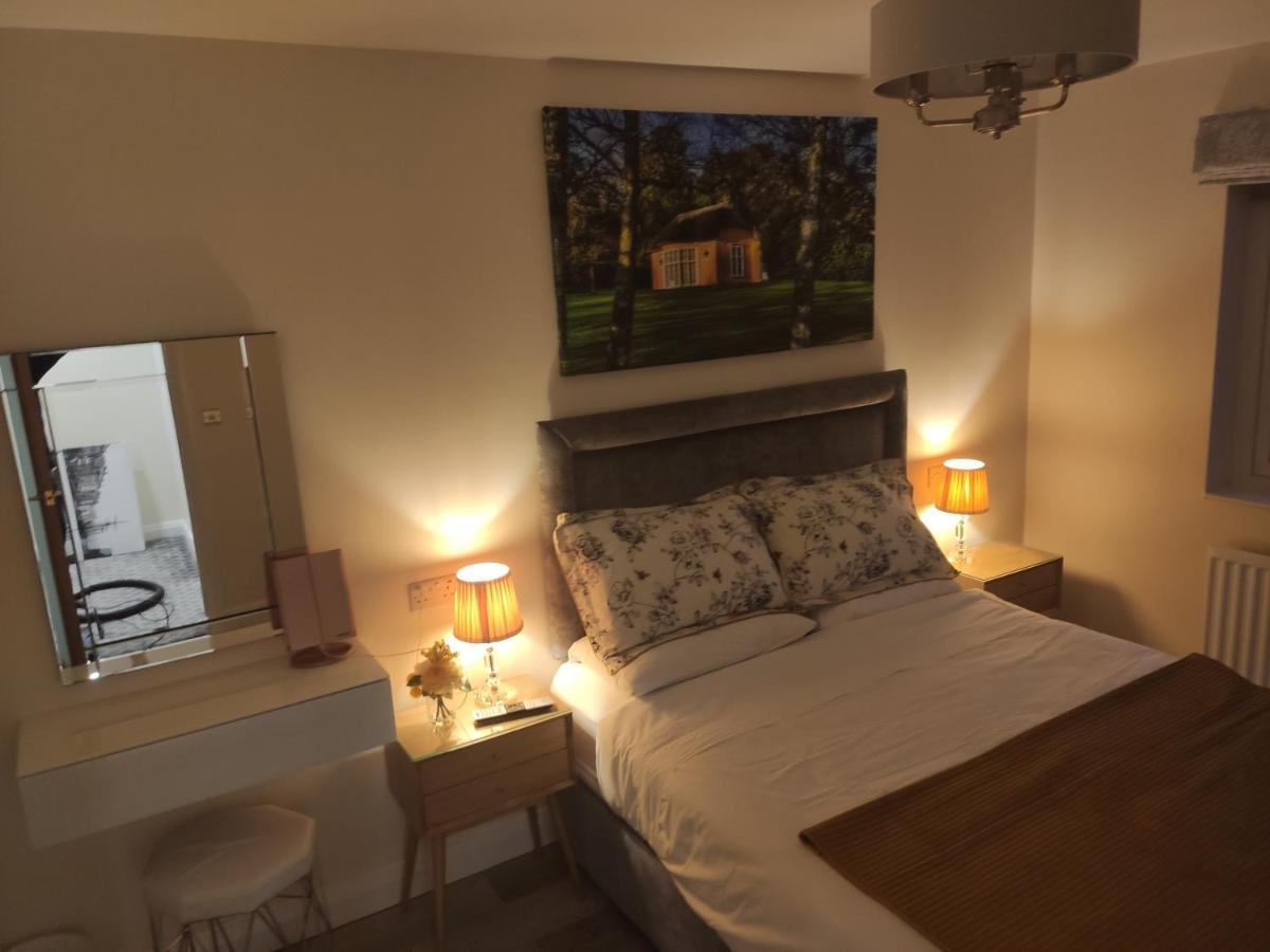 Newryview Villa Kültér fotó